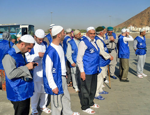 Piligrims from Russia going for the hajj. Photo: http://www.islamdag.ru/