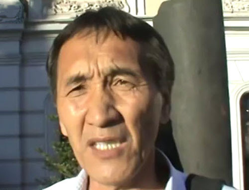 Editor-in-chief of the newspaper "Modern Kalmykia" Valery Badmaev. Screenshot from Youtube video.