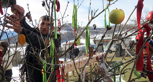 In the Tsmakaog Community, Martakert District of the Nagorno-Karabakh Republic (NKR), ethnographers organized a New Year party according to Karabakh ancient traditions. January 13, 2015. Photo by Alvard Grigoryan for the "Caucasian Knot"