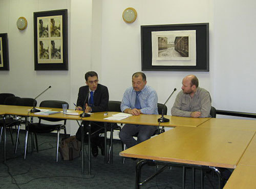 From left to right: a political scientist Alexander Kynev, a member of Carnegie Endowmwnt scientific counsil Nikolay Petrov, the Paronama centre expert Grigoriy Belonuchkin. Presentation of Alexander Kynev's book "Elections of Parliaments of Russian Regions in 2003-2009" in Moscow Carnegie Endowment. December 17, 2009. Photo by the "Caucasian Knot"