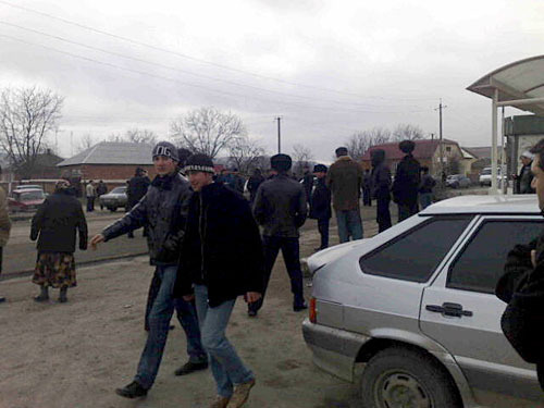 Spontaneous rally in Ingushetia on kidnapping of Mikail Pliev. Plievskiy Municipal District. March 6, 2010. Photo by the "Caucasian Knot"