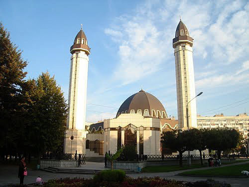 Kabardino-Balkaria, mosque in Nalchik. Photo by www.panoramio.com/photo/32627620