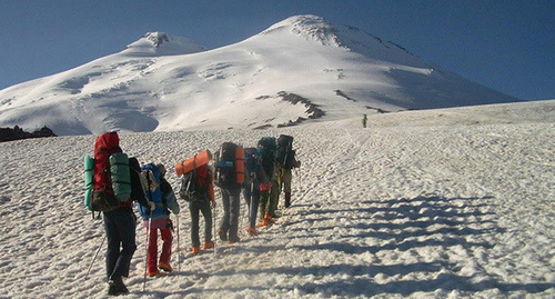 Top climbers. Photo: http://07.mchs.gov.ru/pressroom/news/item/3352076/