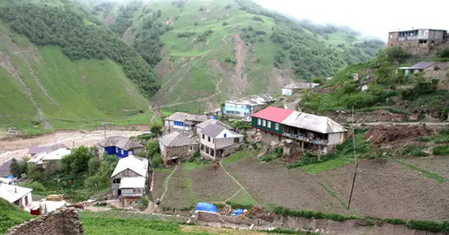 Village of Kenkhi, the Sharoi District of Chechnya. Photo: Ibragim Estamirov, http://www.grozny-inform.ru/