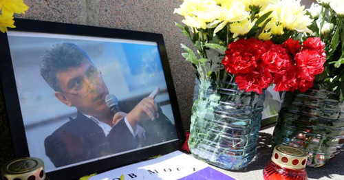 Portrait of Boris Nemtsov at Moskvoretsky bridge. Photo: Ivan Trefilov, RFE/RL