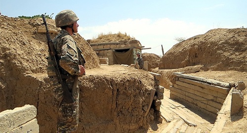 Soldier of Nagorno-Karabakh Army at the front-line. Photo by Alvard Grigoryan for the 'Caucasian Knot'. 