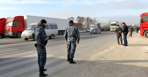 Truckers' rally in Manas, Dagestan, November 23, 2015. Photo by Ruslan Alibekov for the 'Caucasian Knot'. 