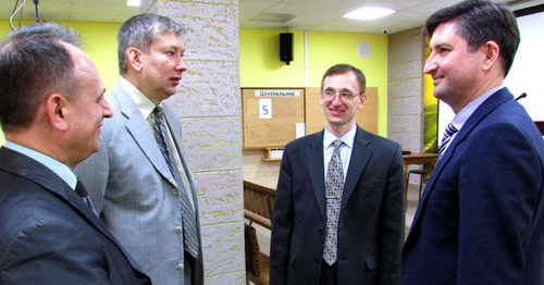 Elders of Volgograd community of Jehovah's Witnesses. Photo by Vyacheslav Yaschenko for the 'Caucasian Knot'. 