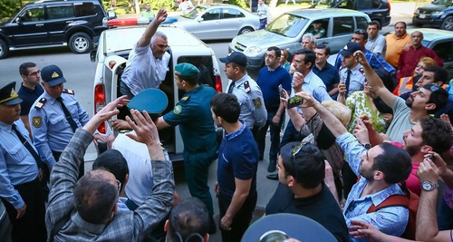 Afghan Mukhtarly has been brought to the court. Baku, May 31, 2017. Photo by Aziz Karimov for "Caucasian Knot"