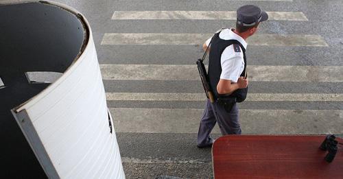 A road police officer. Photo: Vlad Alexandrov, Yuga.ru