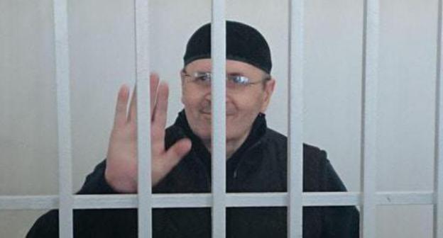 Caucasian Knot Chechen Court Leaves Oyub Titiev Behind Bars 5315