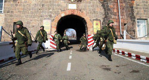 Soldiers of the 102nd Russian military base in Armenia. Photo: press service of the Southern Military District.