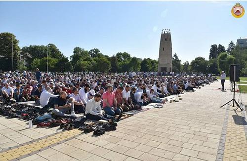 A collective namaz (prayer) under the open sky in Maikop on June 15, 2018. Photo courtesy of Eldar Cheuzh