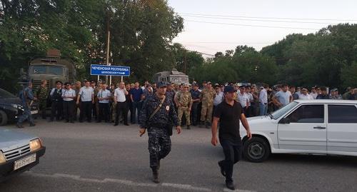 A rally near the Chechen signpost in the city of Kizlyar. June 11, 2019. Photo by Ilyas Kapiev for the "Caucasian Knot"