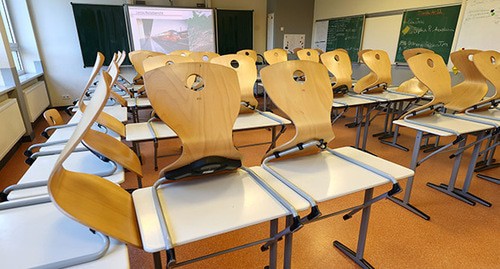 A classroom. Photo: REUTERS/Kai Pfaffenbach