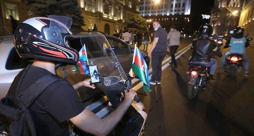 A spontaneous rally in support of the Azerbaijani army held on July 14, 2020. Photo by Aziz Karimov for the "Caucasian Knot"