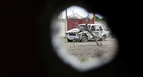 A car destroyed as a result of shelling attacks in the Karabakh conflict zone. Photo: Vahram Baghdasaryan/Photolure via REUTERS