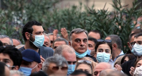 Supporters of opposition parties at a protest action against the parliamentary election outcome in Georgia, November 1, 2020. Photo Inna Kukudjanova for the "Caucasian Knot"