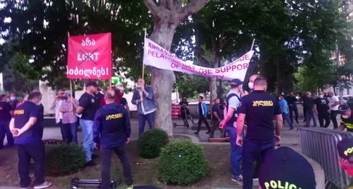 Anti-LGBT protesters at a rally in Tbilisi. Photo by Beslan Kmuzov for the "Caucasian Knot"