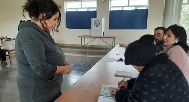 Polling station in the village of Nor Kazanchi. Photo by Alvard Grigoryan for the Caucasian Knot