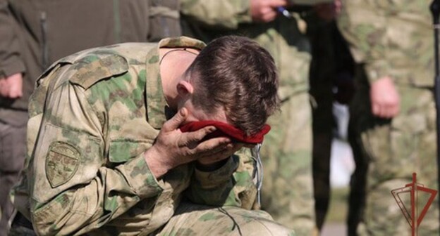 Members of the special forces units of the National Guard of Russia are awarded maroon berets. Photo by the press service of the National Guard of Russia https://rosguard.gov.ru/news/article/pravo-nosheniya-krapovogo-bereta-zasluzhili-14-specnazovcev-rosgvardii