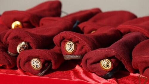 Maroon berets. Photo: Rosgvardia's press service, https://rosguard.gov.ru/news/article/pravo-nosheniya-krapovogo-bereta-zasluzhili-14-specnazovcev-rosgvardii