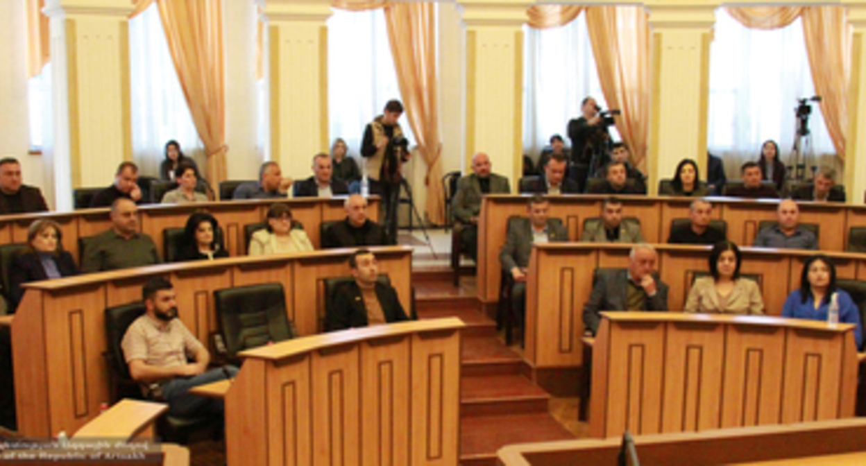 Session of the Nagorno-Karabakh parliament. Photo: press service of the parliament. http://www.nankr.am/hy/4681