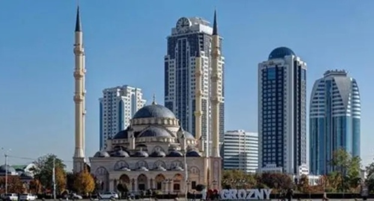 Centre of Grozny. Photo: Alexxx1979, https://commons.wikimedia.org/w/index.php?curid=53692987