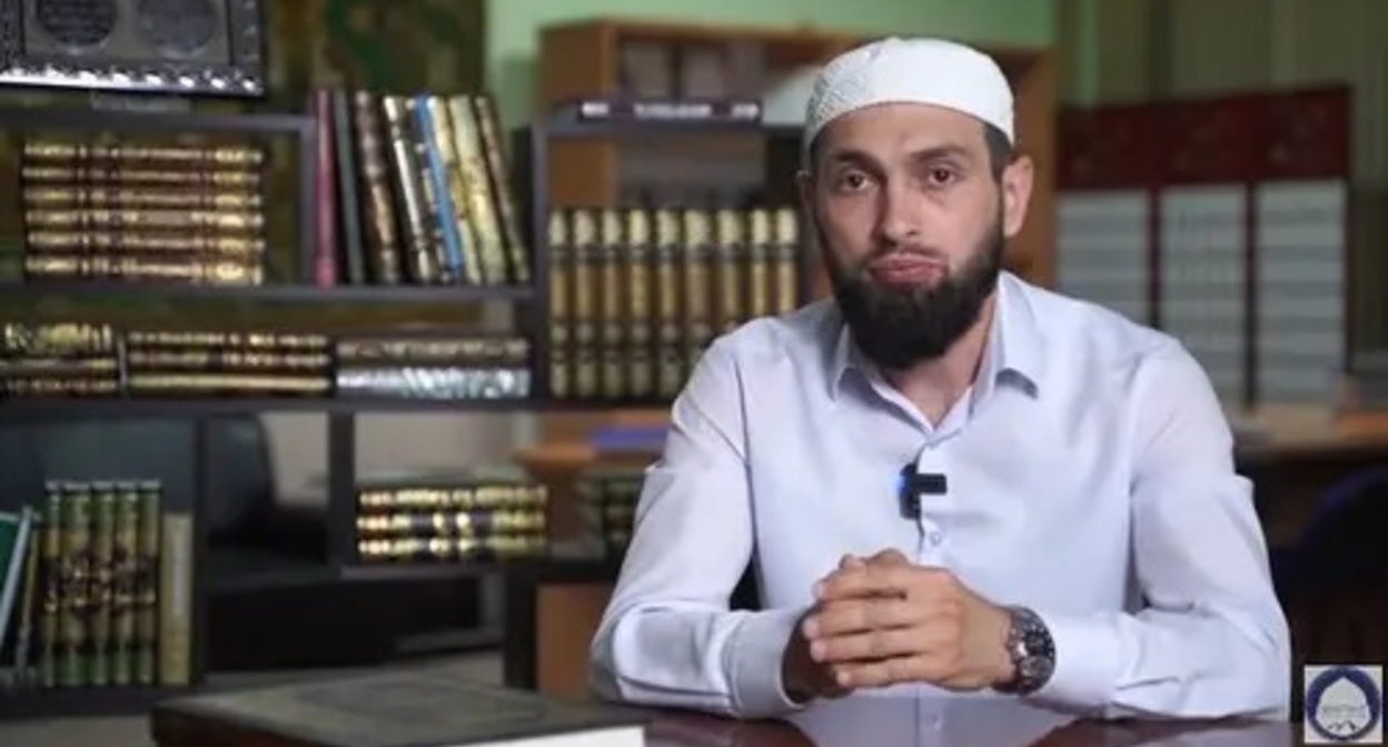 Mukhammad Mairanov, chairman of the Dagestan Muftiate. Screenshot: https://www.youtube.com/watch?v=XuM1JM1uOk8