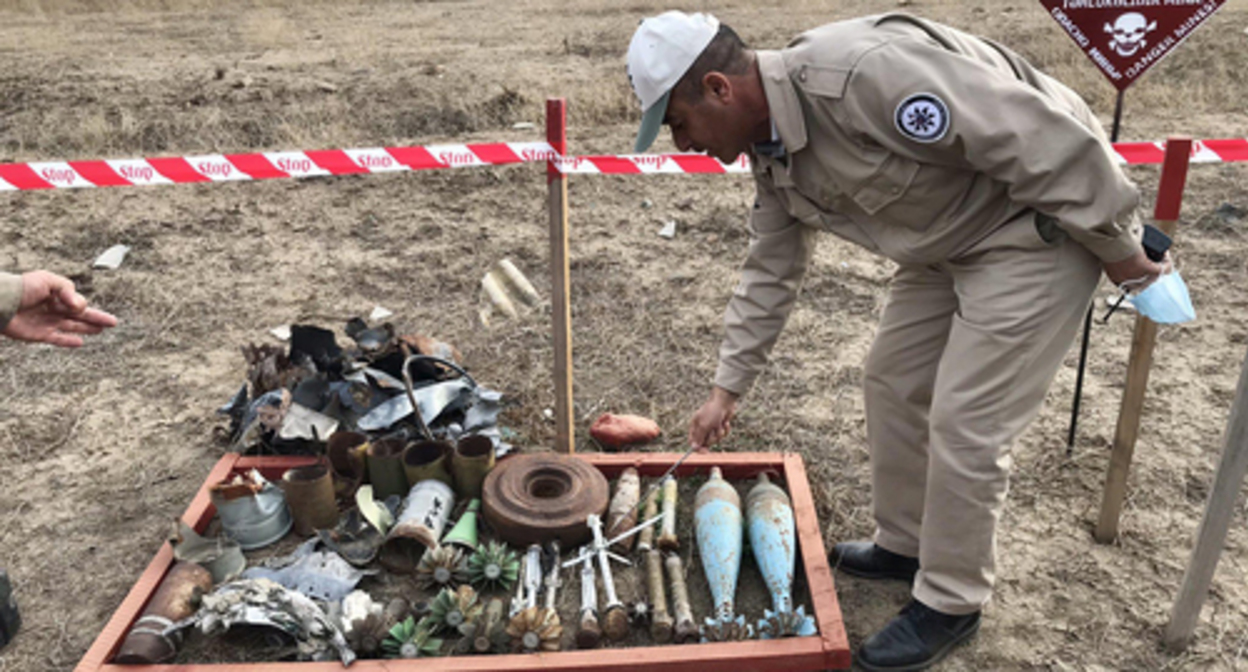 Demining the territories in  Azerbaijan. Photo https://caliber.az/ru/post/41880/