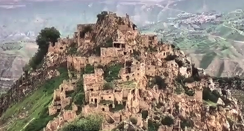 Ancient monuments in the village of Gamsutl. Screenshot of the video from the historical_club community on Instagram* https://www.instagram.com/p/BkS87OyHka_/