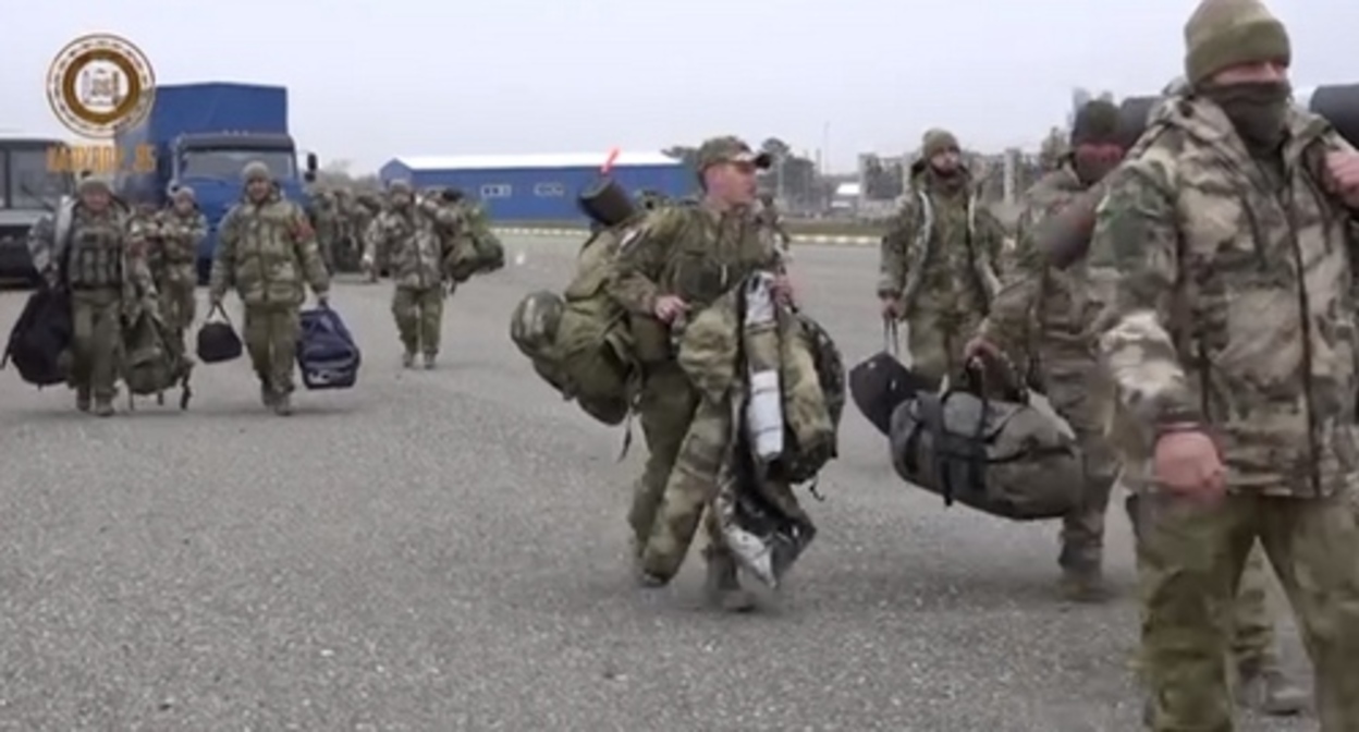 A group of volunteers before leaving for Ukraine. Screenshot of the video posted on Ramzan Kadyrov's Telegram channel https://t.me/RKadyrov_95/3151