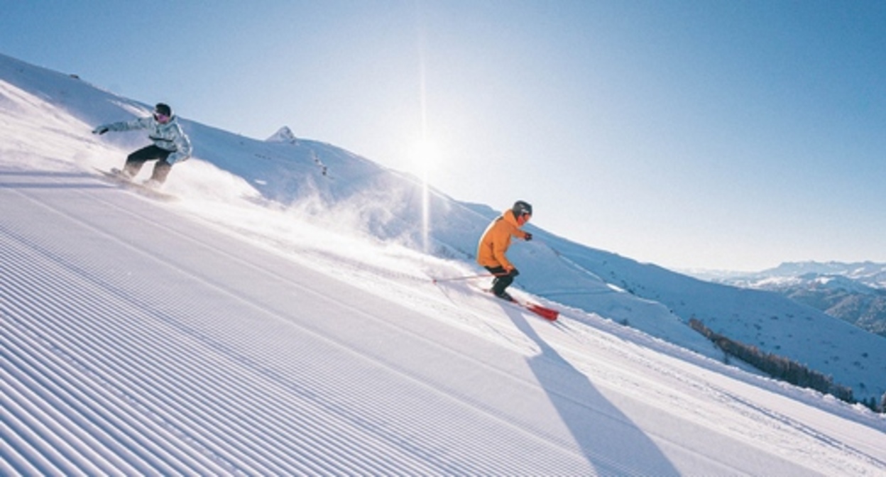 A ski slope at the "Rosa Khutor" resort. Photo by the press service of the administration of "Rosa Khutor" https://rosakhutor.com/what-to-do/dnevnoe-katanie/