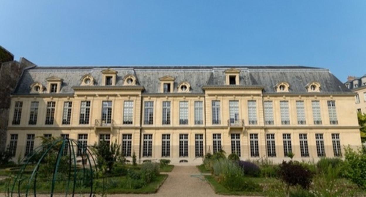 Administrative Court of Paris. Photo by the press service of the court http://paris.tribunal-administratif.fr/Le-tribunal-administratif/Histoire-du-tribunal