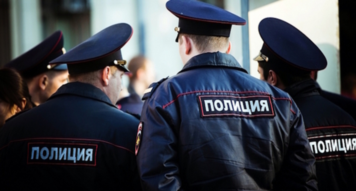 Law enforcers, photo: Yelena Sineok, Yuga.ru