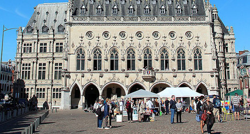 The city of Arras, France. Photo: Jean-Pol GRANDMONT https://ru.wikipedia.org