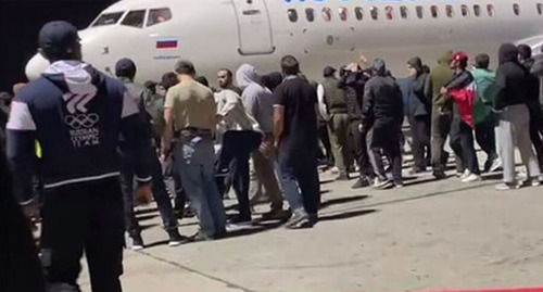 The riots at the Makhachkala Airport. October 29, 2023. Screenshot of the video from the Telegram channel "Ranshe vsekh. Nu pochti" (Before anyone. Well, almost)