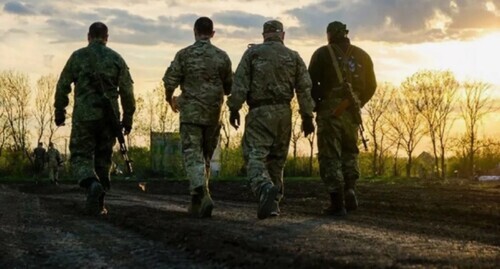 Soldiers. Photo by Yelena Sineok, Yuga.ru