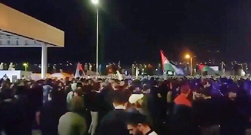 Riots at the airport in Makhachkala. October 2024. Screenshot of a video https://www.rbc.ru/politics/29/10/2023/653e8b169a79472511e4dcbc