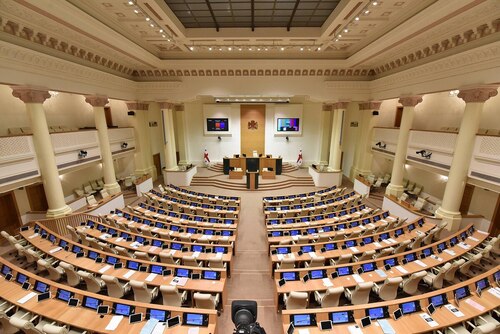 The Parliament of Georgia. Photo: https://www.interpressnews.ge https://ru.wikipedia.org/