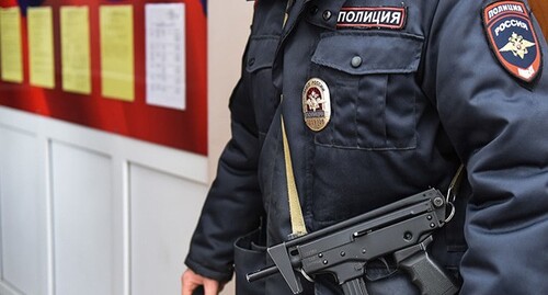 A law enforcer. Photo by Yelena Sineok, Yuga.ru A law enforcer. Photo by Yelena Sineok, Yuga.ru