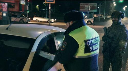 The police are checking IDs. Photo: Grozny Inform https://www.grozny-inform.ru/ The police are checking IDs. Photo: Grozny Inform https://www.grozny-inform.ru/