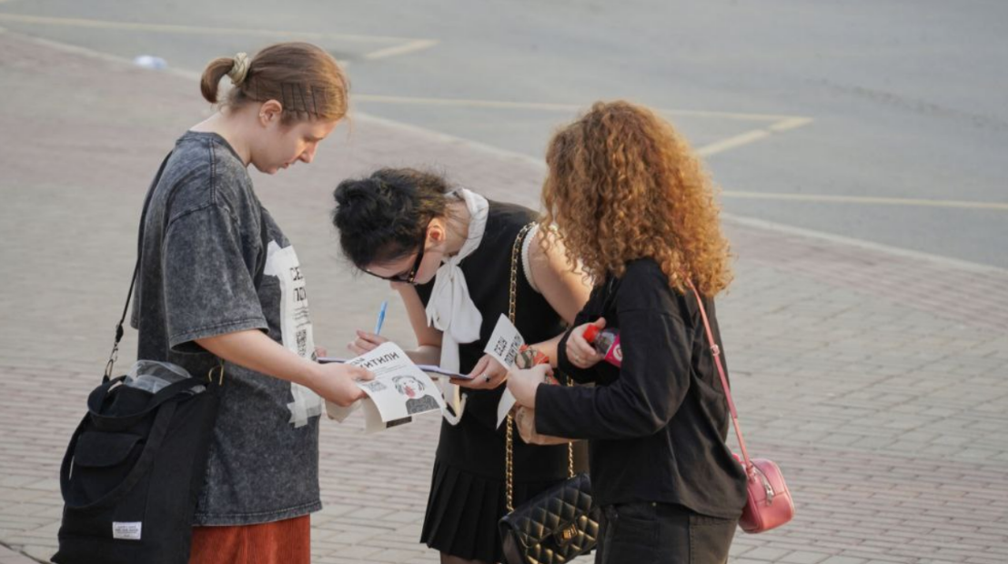 Collecting signatures to the appeal to the presidential administration in connection with Suleimanova's disappearance: screenshot of the publication "Floor to Defence" from April 18, 2025: https://t.me/endoflaw/567