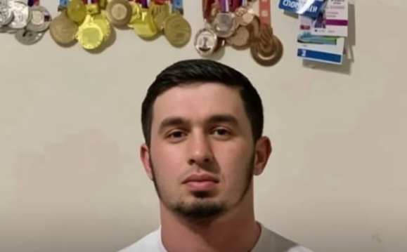 


Mansur Movlaev: screenshot of a photo from the Instagram** page of his advocate Murat Adam: https://www.instagram.com/p/DKpeejYC1fR/.