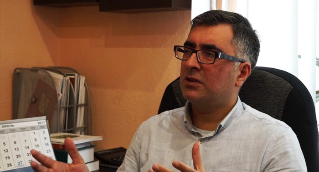 Anar Mammadli. Video screenshot: https://www.youtube.com/watch?v=ZUaBPp6_jDI Anar Mammadli. Video screenshot: https://www.youtube.com/watch?v=ZUaBPp6_jDI