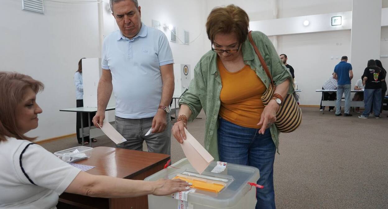 Footage of violations during the Armenian parliamentary elections recorded at almost half of the polling stations. Photo: Jamnews / https://https://jam-news.net/ru/%D0%BF%D0%B0%D1%80%D0%BB%D0%B0%D0%BC%D0%B5%D0%BD%D1%82%D1%81%D0%BA%D0%B8%D0%B5-%D0%B2%D1%8B%D0%B1%D0%BE%D1%80%D1%8B-%D0%B2-%D0%B0%D1%80%D0%BC%D0%B5%D0%BD%D0%B8%D0%B8-2026-%D0%B3%D0%BB%D0%B0%D0%B2/ Footage of violations during the Armenian parliamentary elections recorded at almost half of the polling stations. Photo: Jamnews / https://https://jam-news.net/ru/%D0%BF%D0%B0%D1%80%D0%BB%D0%B0%D0%BC%D0%B5%D0%BD%D1%82%D1%81%D0%BA%D0%B8%D0%B5-%D0%B2%D1%8B%D0%B1%D0%BE%D1%80%D1%8B-%D0%B2-%D0%B0%D1%80%D0%BC%D0%B5%D0%BD%D0%B8%D0%B8-2026-%D0%B3%D0%BB%D0%B0%D0%B2/